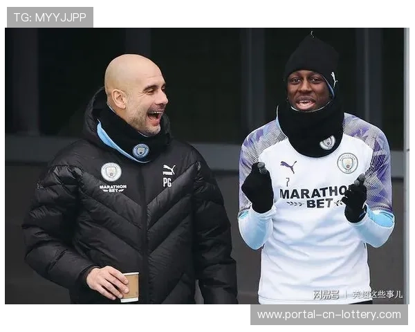 英超冬季草坪维护计划启动，地热系统应对严寒赛程